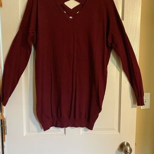 Women’s long sleeve sweater